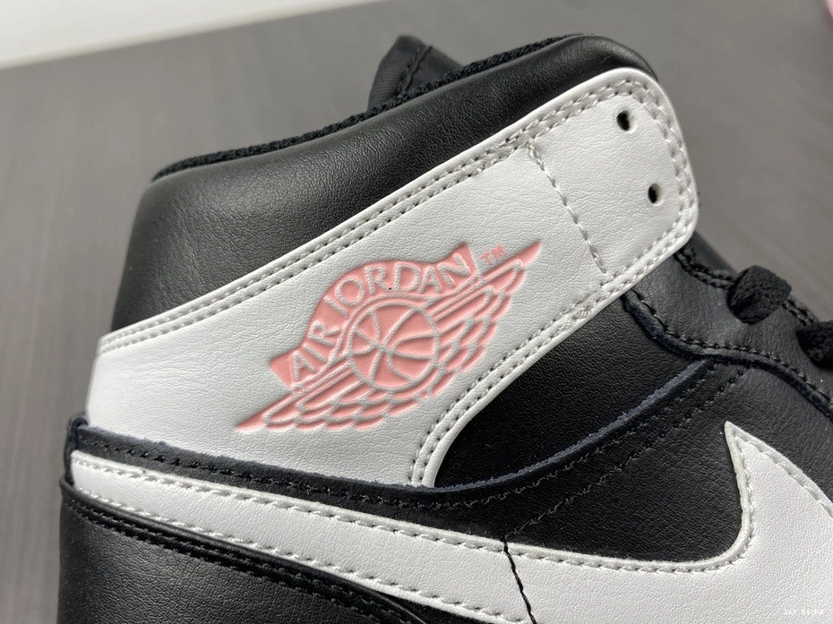 - 1 Mid Pink Arctic 555112-061 (GS) Jordan Black 0513